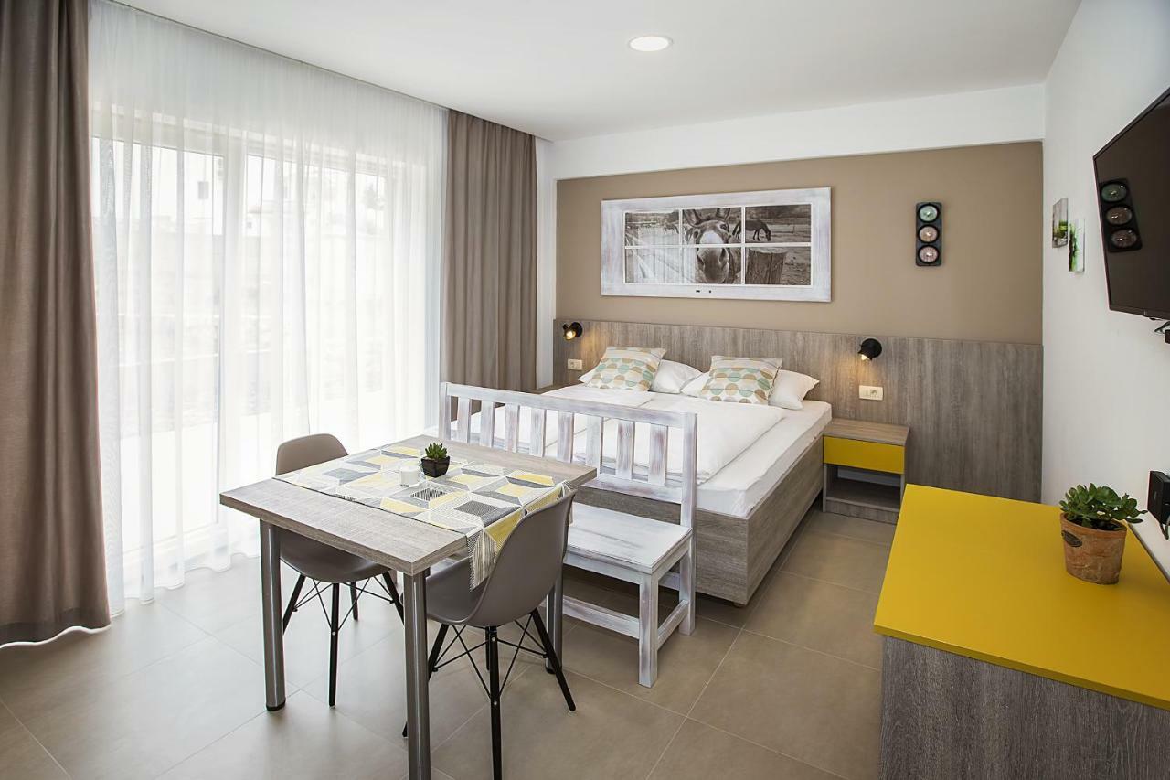 Apartments Capic Marin 바슈카 외부 사진