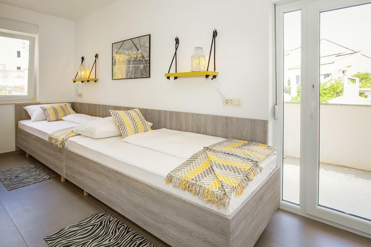 Apartments Capic Marin 바슈카 외부 사진